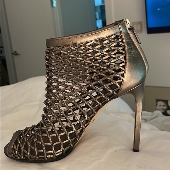 Gucci leather web style bootie. - Picture 3 of 6